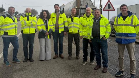 La subdelegada del Gobierno visit� las obras en Foz, acompa�ada por t�cnicos y por el alcalde