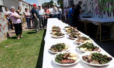 La iniciativa culminar� con la celebraci�n de la Festa do Pemento do Couto.