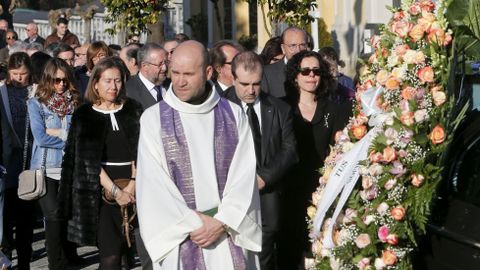El entierro tuvo un car�cter m�s intimo que el resto de actos que lo precedieron 
