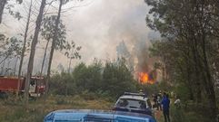 Imagen de uno de los tres fuegos forestales registrados en el municipio de Santiago el pasado d�a 15