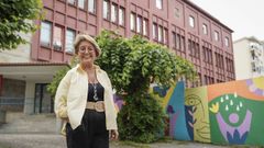 Abad est� a piques de xubilarse despois de 42 anos traballando no colexio Cardenal Cisneros.
