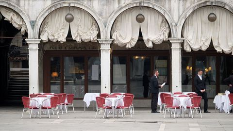 Una terraza en la plaza de San Marcos de Venecia.