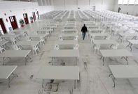 Imagen de archivo de unos preparativos para un examen en el recinto ferial ferrolano.