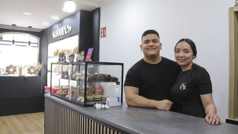 Alex Arrieche y su esposa, Mari �ngela Querales, regentan la panader�a Sabores Bakery en Fonte de Santo Antonio.