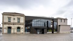 Fachada del Museo del Ferrocarril