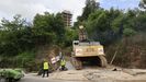 Llega la megaexcavadora que tirar el edificio deO Garaon de Lugo