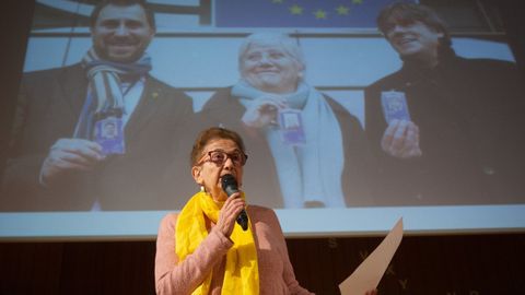 Blanca Serra, en una de sus �ltimas apariciones p�blicas como activista independentista pr�xima a las CUP y defensora de los fugados Com�n y Puigdemont.