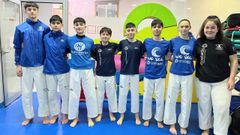 Rodrigo Caama�o, V�ctor Costado, Ricardo Otero, Adri�n Romero, Diego Lij�, Pablo Torrado, Irene Rodr�guez y Yaiza Rivadulla, del Suh Sport.