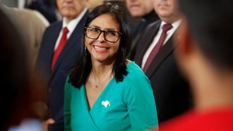 Delcy Rodr�guez jura como presidenta encargada de Venezuela tras el rapto de Nicol�s Maduro.