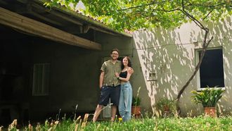 Claudia y Javier en su nueva casa