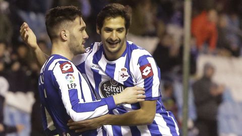 Borges felicita a Lucas, autor del gol que abri� el marcador y que se convierte en el tercero de su cuenta como deportivista.