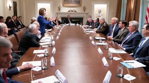 Nancy Pelosi en un momento de la reuni�n con Donald Trump