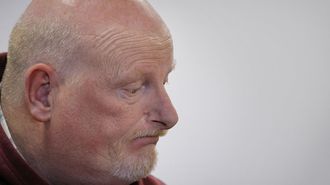 Roger Serafn Rodrguez, durante el juicio en el que no quiso declarar y cerr los ojos cuando se relataba la agona de su vctima