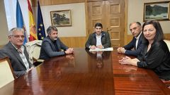 El delegado del Gobierno en Galicia, Pedro Blanco, se reuni� este martes con la Federaci�n Gallega de Municipios y Provincias (Fegamp)