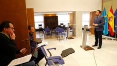 El presidente del Principado, Adri�n Barb�n, durante la rueda de prensa telem�tica.