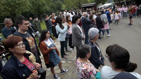 Pblico este domingo durante la actuacin de los grupos de la agrupacin Falcatrueiros