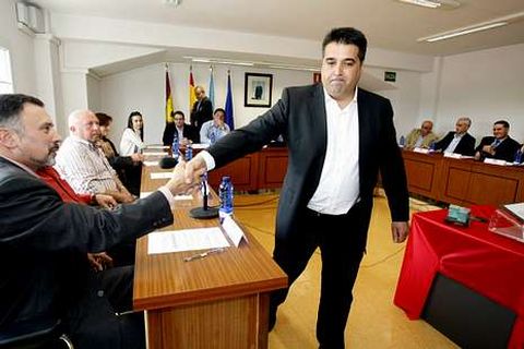 Antonio Landeira, en su toma de posesi�n como alcalde. 