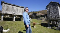 Manfred, en la aldea de O Trebello, que fue tierra de canteros y est� llena de h�rreos, que a �l le fascinaban.