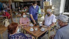 Los hosteleros de A Pobra no tendr�n que pedir certificados para que los clientes consuman en el interior de sus locales