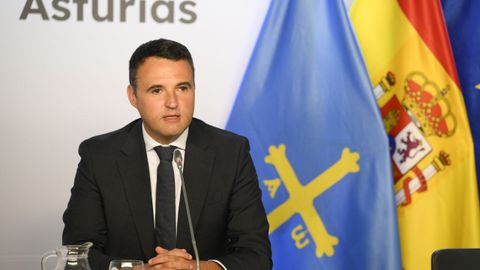 El consejero de Hacienda, Justicia y Asuntos Europeos, Guillermo Pel�ez