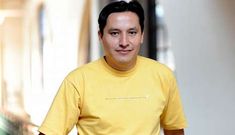 Reinaldo Ortu�o coordina un equipo que  ha montado tres centros de aislamiento en el pa�s.