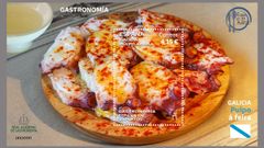 Este es el sello que Correos le dedica al pulpo � feira, en la serie Gastronom�a: Espa�a en 19 platos 