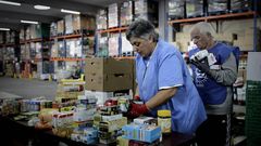 Voluntarios del banco de alimentos R�as Altas
