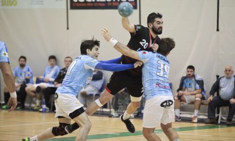 Pachi se convirti� ayer en el m�ximo anotador para su equipo con nueve dianas. 