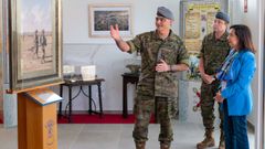 As� fue la visita de la ministra de Defensa a la base de la Brilat en Pontevedra