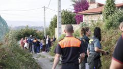 M�s de cien personas, entre personal de emergencias y vecinos, participaron en la b�squeda.