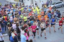 En la carrera nocturna de la legua irmandia participaron atletas de cuatro categoras.