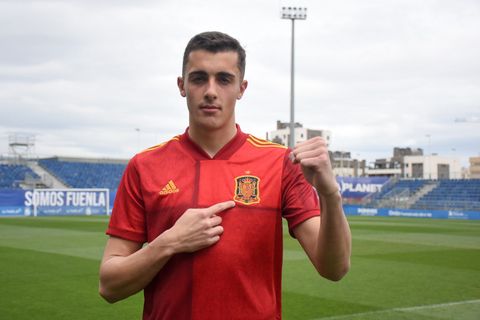 Miguel Morro con la camiseta de la Seleccin Espaola