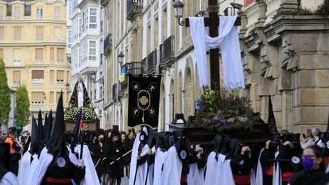 Procesin de la Virgen de los Dolores, organizada por la Cofrada del Desenclavo del Seor y de los Mayores Dolores de Mara Santsima.