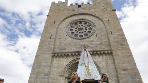 Festas do Cristo en Portomarn