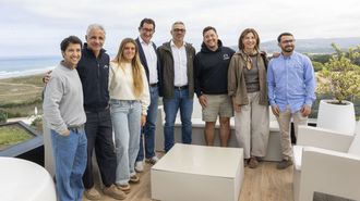 Presentaci&oacute;n del Edommo Surf Pro Razo 2026