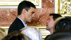 El presidente de Castilla-La Mancha, con Pedro S�nchez, en una imagen del 2017