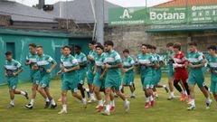 Los jugadores del CD Arenteiro realizaron el primer entrenamiento de la pretemporada este mi&eacute;rcoles