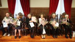 Jos, hijo de Balbina,Esperanza, Ramona, Josefa, Anuncia y Mara, en el homenaje conjunto a las centenarias de Ordes