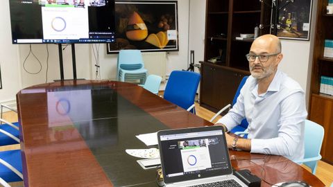 Alemparte, durante la clase maestra impartida a profesionales de Brasil sobre los vinos gallegos