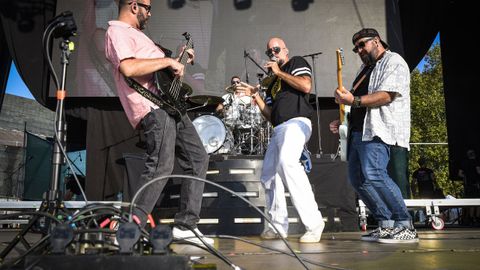R�o Verbena Fest, en Pontevedra. Efecto Pasillo
