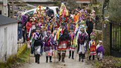 Fuli�ns en el domingo gordo de Viana do Bolo y Manzaneda