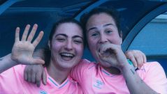 Las futbolistas de As Celtas Ana Toubes y Sara �lvarez, Mu�i.