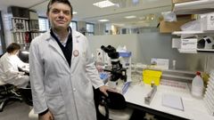 Germn Bou es doctor y el responsable del Grupo de Investigacin de Microbiologa del Instituto de Investigacin Biomdica de A Corua (Inibic)