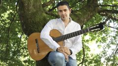 El ourensano Paco Rodr�guez en Santiago, donde vive