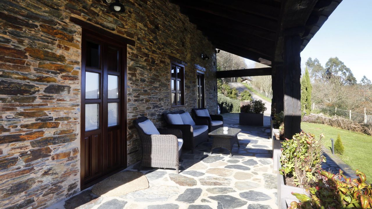 La aldea rural que alojó y fascinó a Revilla