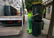 As� son los nuevos contenedores de basura del casco viejo. 