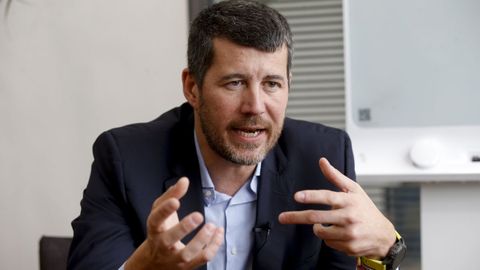 Jacobo Penide: �Una grave depresi�n familiar me llev� a investigar la silla movida por el cerebro�