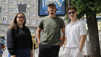Los estudiantes Tamara Milovanovic, Giorgos Deligiannis y Benedikt B�ttel