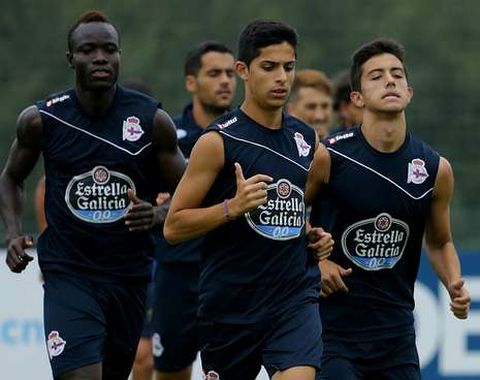 De izquierda a derecha, Oumar Sidib�, Javier Fern�ndez �Bicho� y Dani Iglesias.