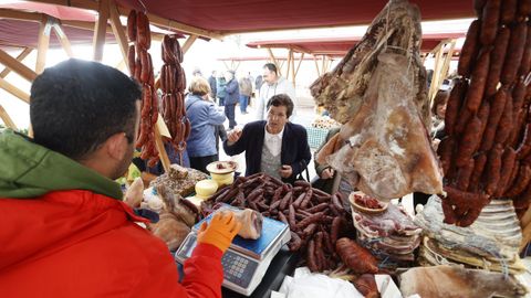 Los productos porcinos tambin tienen un hueco en el mercado el da en que se celebra Expogrelo. 